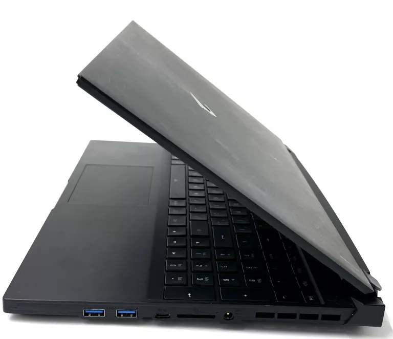 LAPTOP GIGABYTE AORUS 15P XC