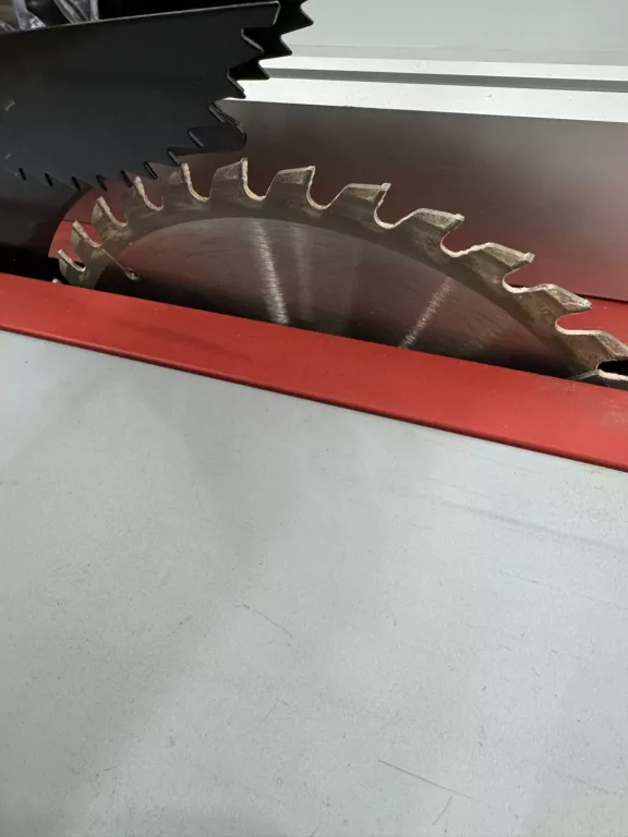 PIŁA STOŁOWA BOSCH GTS 254 + NOGI