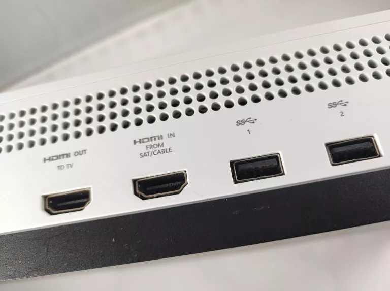 KONSOLA XBOX ONE S 500GB
