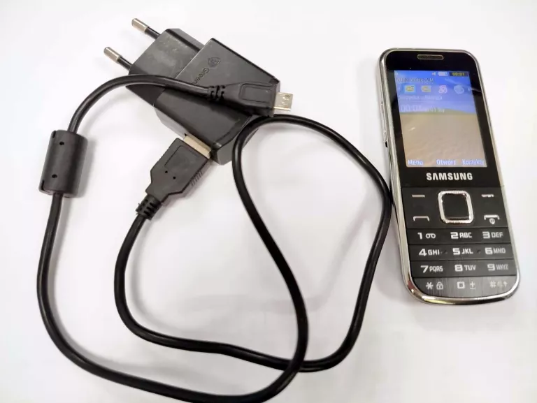 TELEFON SAMSUNG GT-C3530