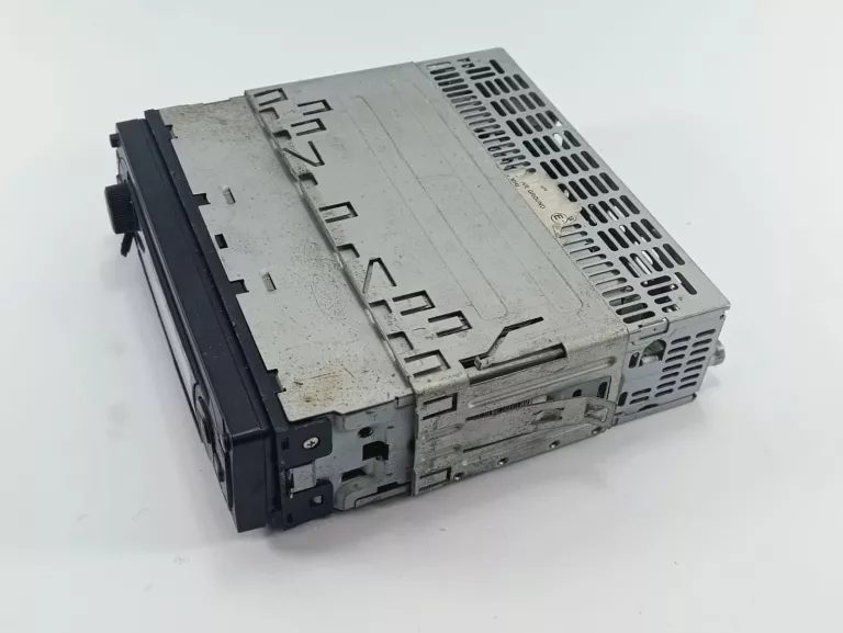 RADIO SAMOCHODOWE CLATRONIC AR 815