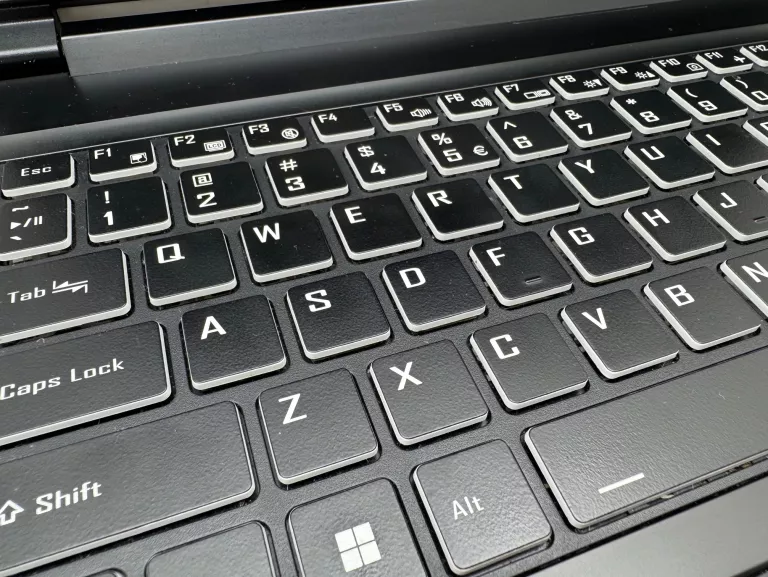LAPTOP GIGABYTE G5 GD