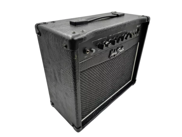 WZMACNIACZ GITAROWY HARLEY BENTON HB-20R 20W
