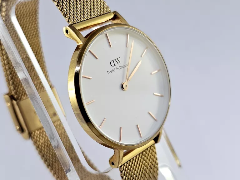 ZEGAREK DANIEL WELLINGTON B32R14 32MM