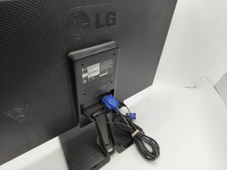 MONITOR LG FLATRON E2242C 21,5 FHD