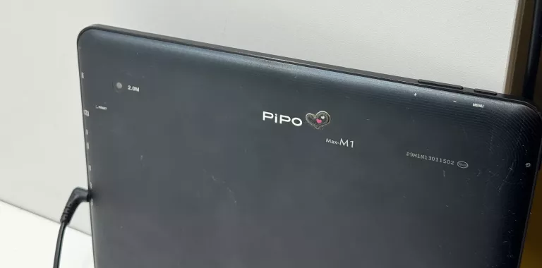 TABLET PIPO MAX M1 + ŁADOWARKA