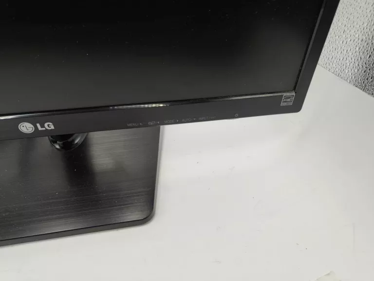 MONITOR LG FLATRON E2242C 21,5 FHD