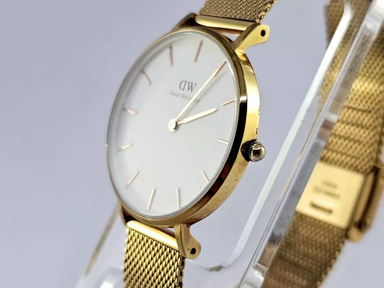ZEGAREK DANIEL WELLINGTON B32R14 32MM