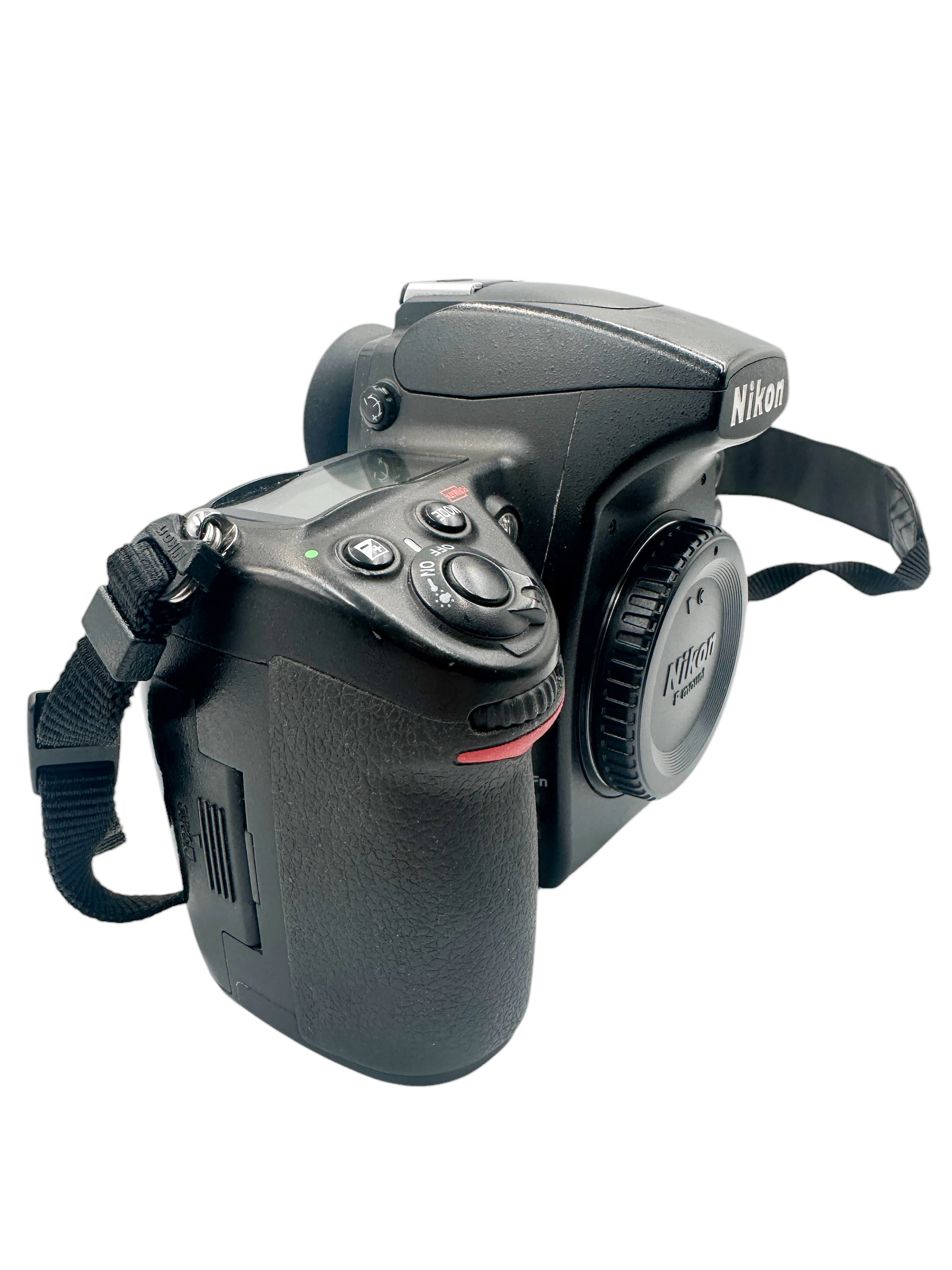 lustrzanka-nikon-d700-korpus-w-zestawie-814-1