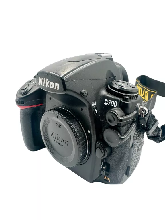 LUSTRZANKA NIKON D700 KORPUS
