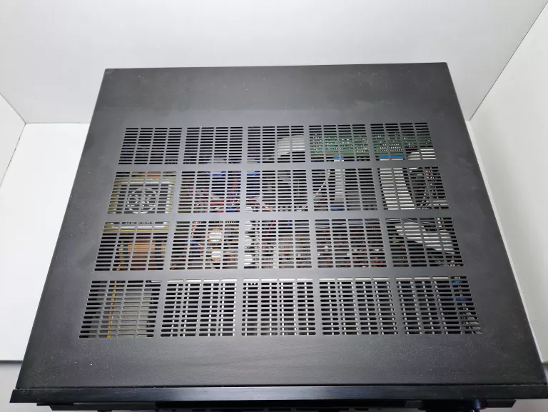AMPLITUNER YAMAHA RX-V750