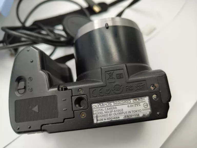 APARAT OLYMPUS SP-610UZ