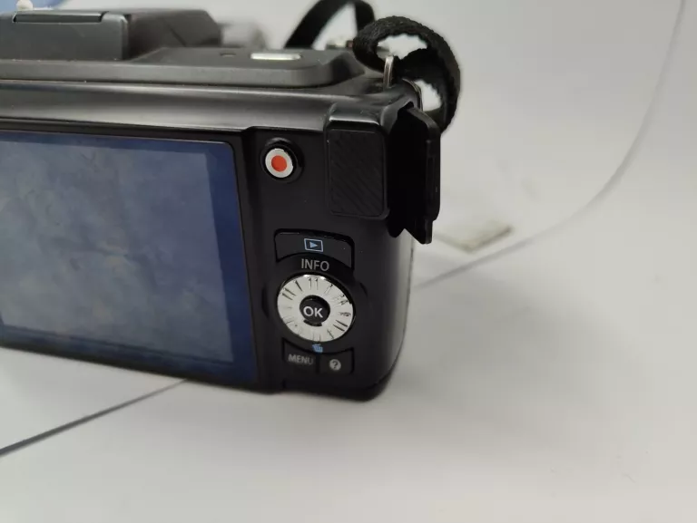 APARAT OLYMPUS SP-610UZ