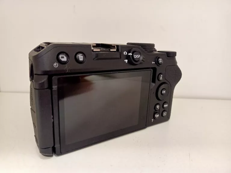 APARAT NIKON Z30 BODY + OBIEKTYW NIKKOR DX 16-50
