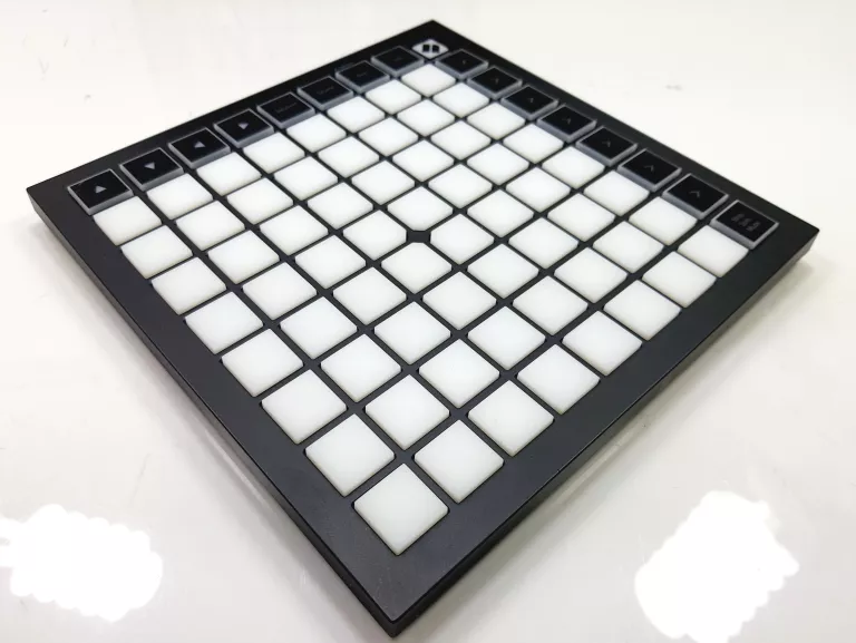 NOVATION LAUNCHPAD MINI MK3 - KONTROLER DAW USB