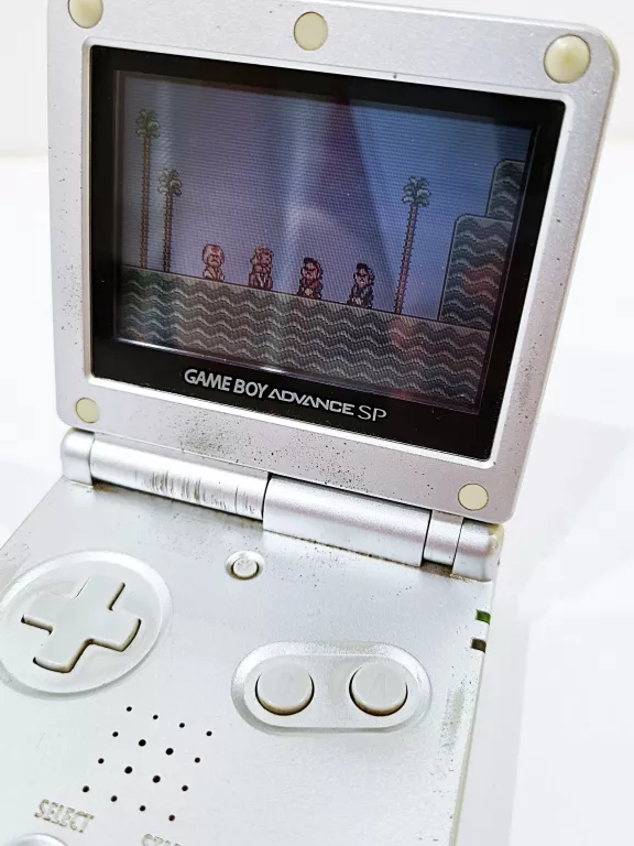 KONSOLA GAME BOY ADVANCE SP + GRA + KABEL USB
