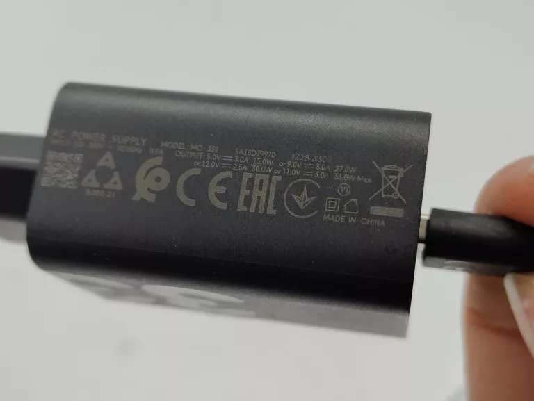 ŁADOWARKA SIECIOWA MOTOROLA TURBOPOWER 33W USB C