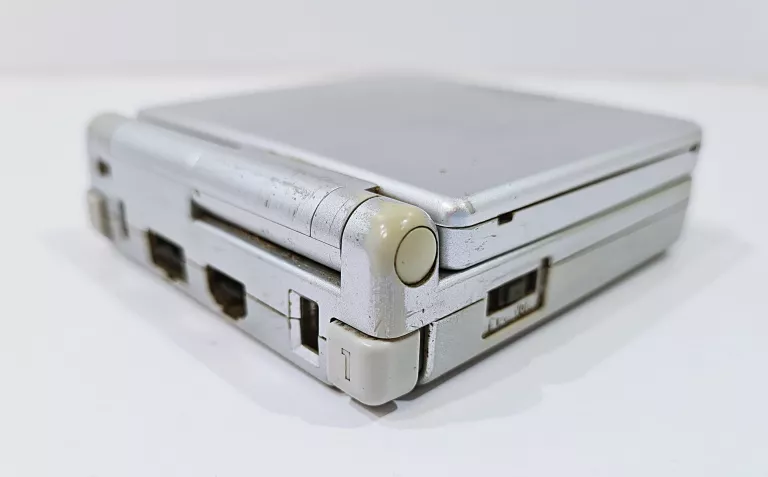 KONSOLA GAME BOY ADVANCE SP + GRA + KABEL USB