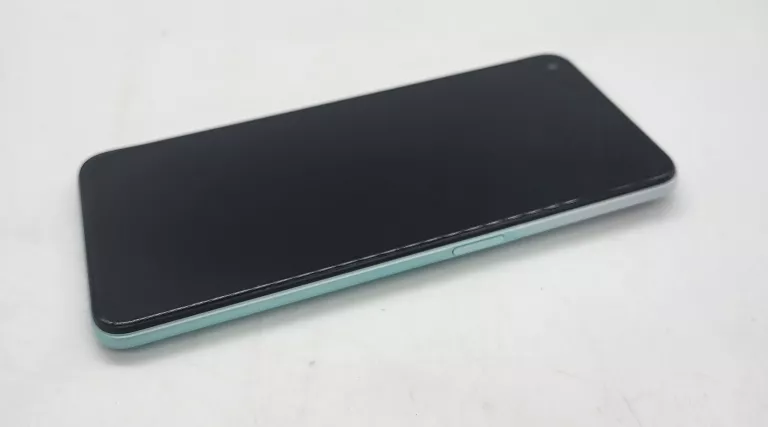 TELEFON OPPO A52 (4/64GB) - CPH2069 + OPAKOWANIE