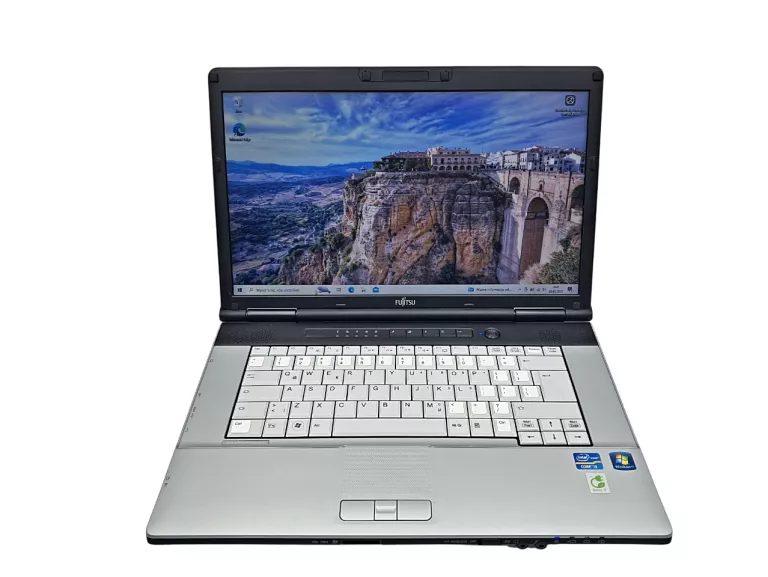 LAPTOP FUJITSU LIFEBOOK E751 15,6" I3-2330M 8/256GB HD GRAPHICS 3000