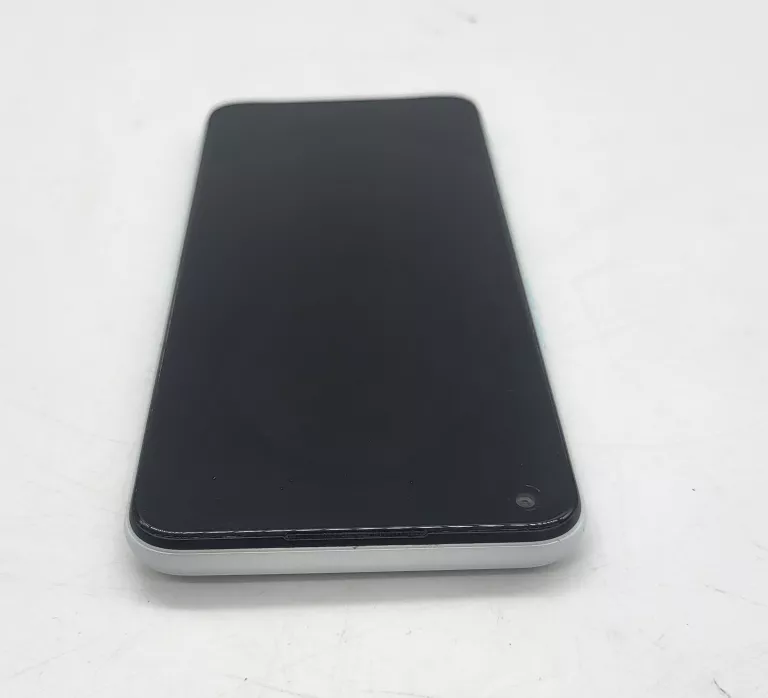 TELEFON OPPO A52 (4/64GB) - CPH2069 + OPAKOWANIE
