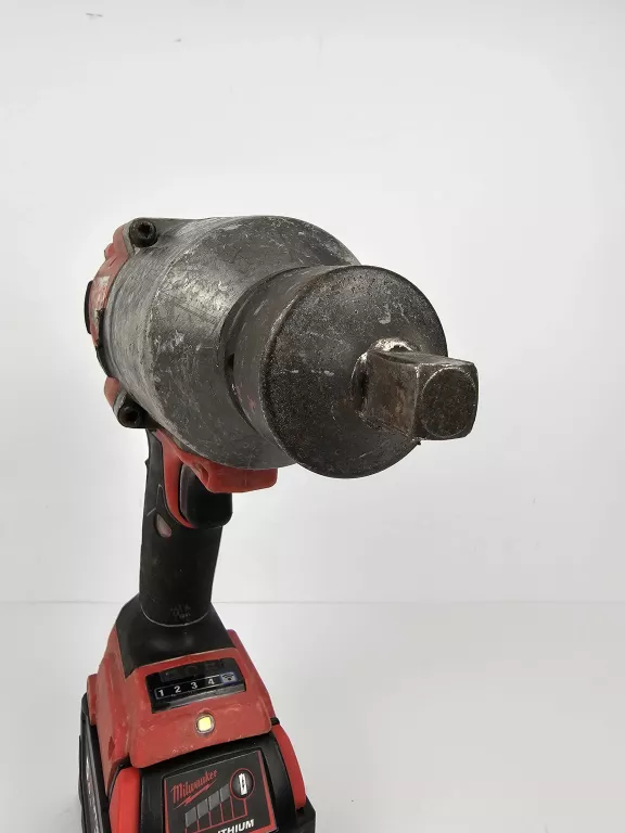 KLUCZ UDAROWY MILWAUKEE M18 FHIWF12 + AKU 5.0AH