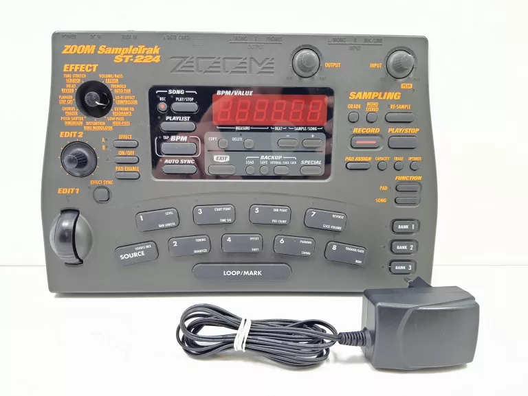 SAMPLER ZOOM SAMPLETRAK ST-224