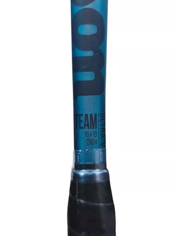 RAKIETA TENISOWA WILSON ULTRA TEAM V4.0 L3