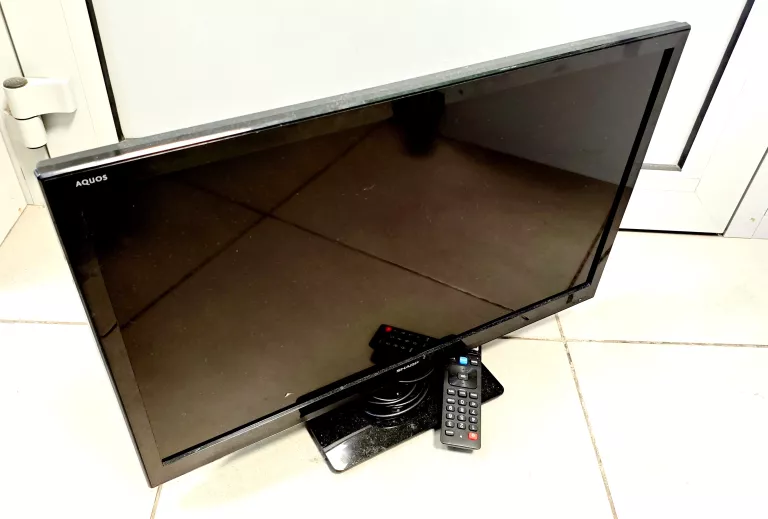 TELEWIZOR LED SHARP 24EE3E 24 CALE HD READY