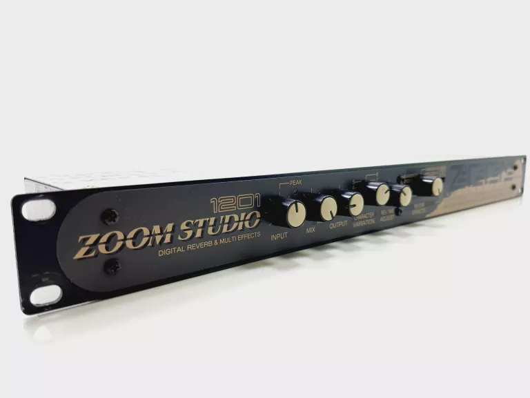 EFEKT STUDYJNY ZOOM STUDIO 1201 DIGITAL REVERB MULTI EFFECT UNIT VOCODER