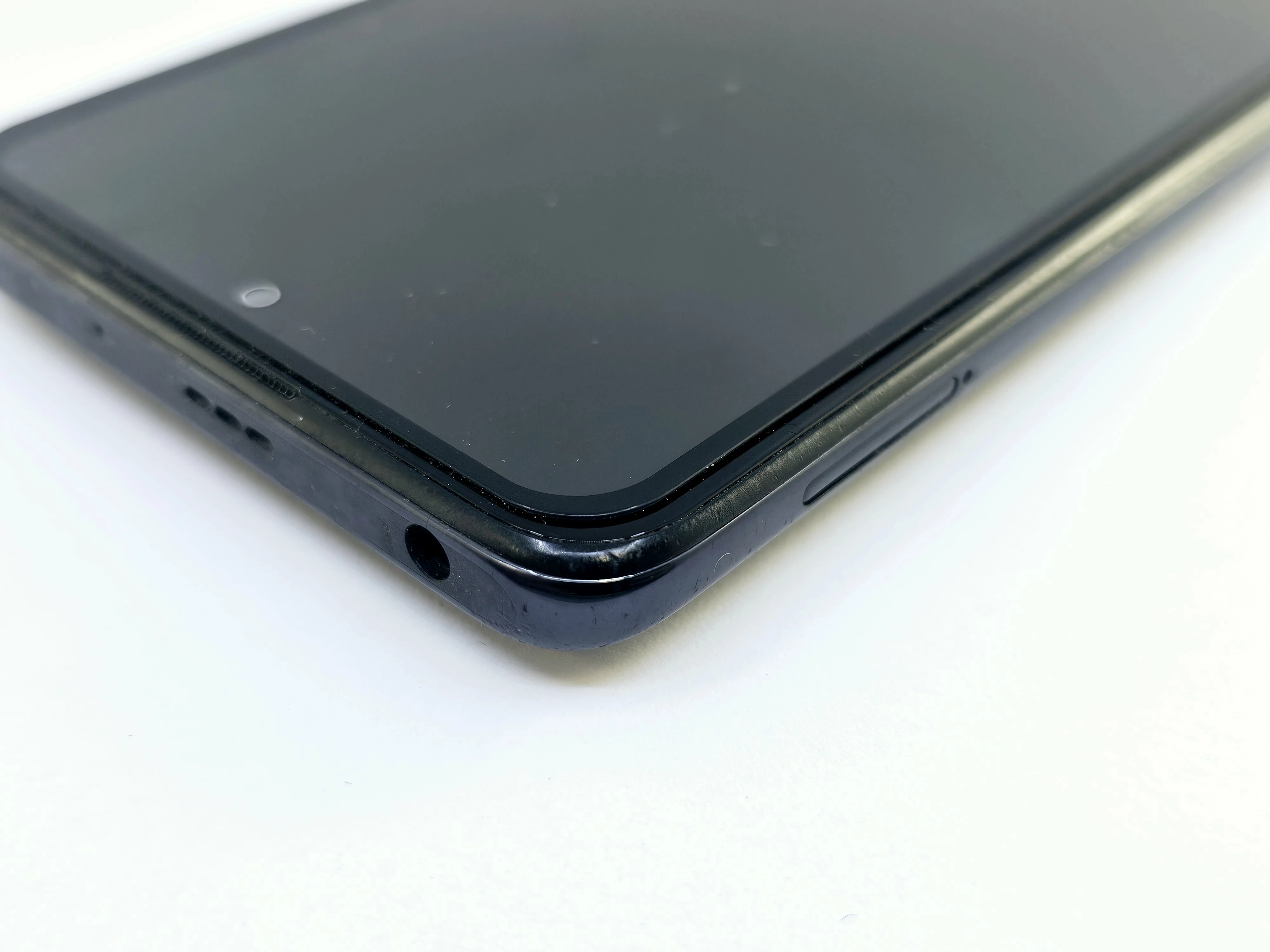 telefon-redmi-note-10-pro-8256gb-system-operacyjny-4388-1