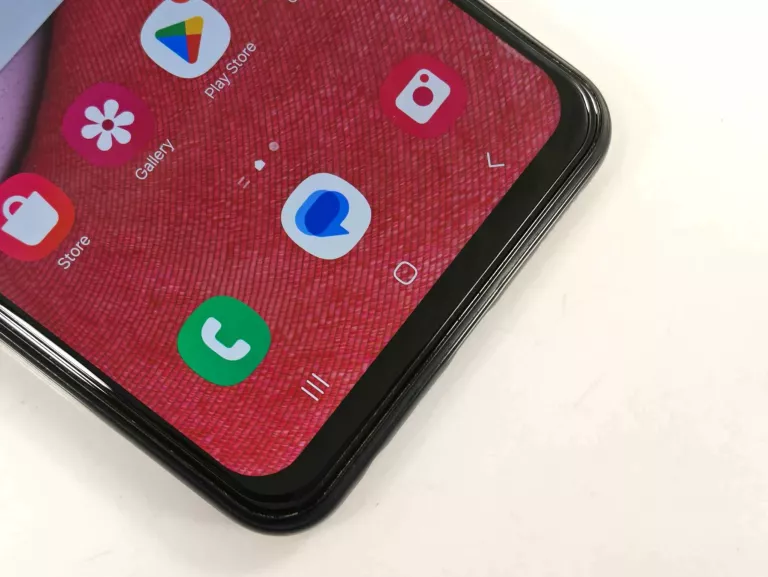 TELEFON SAMSUNG A13 NIE BRANDOWANY