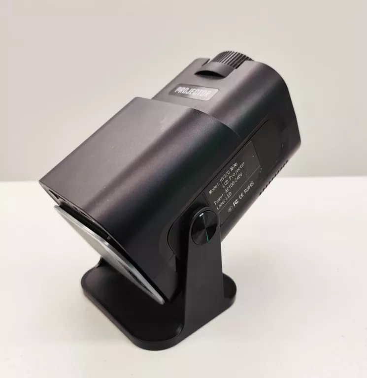 PROJEKTOR LCD HY320 MINI + PILOT