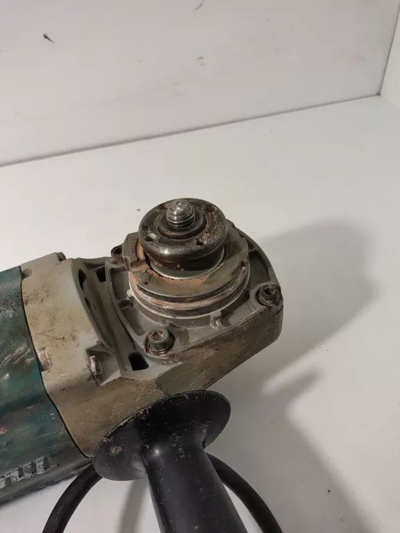 SZLIFIERKA KĄTOWA MAKITA GA9020