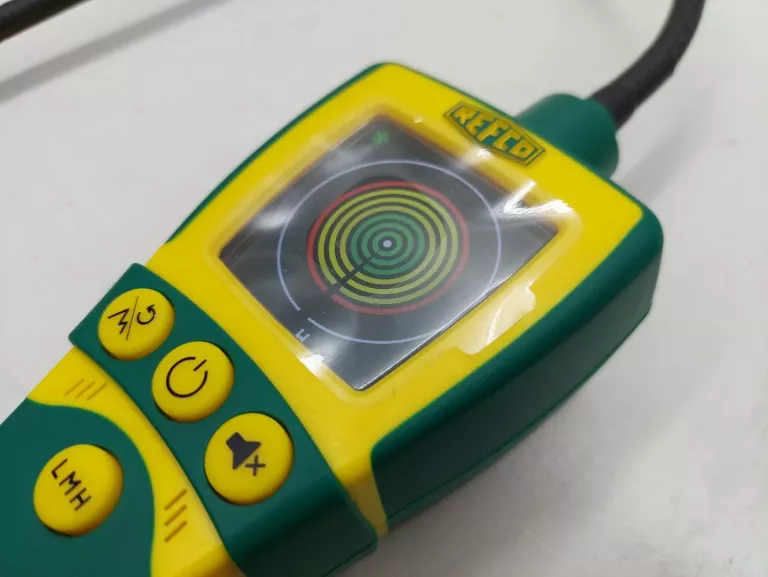 ELEKTRONICZNY WYKRYWACZ NIESZCZELNOŚCI REFCO TRITECTOR-R