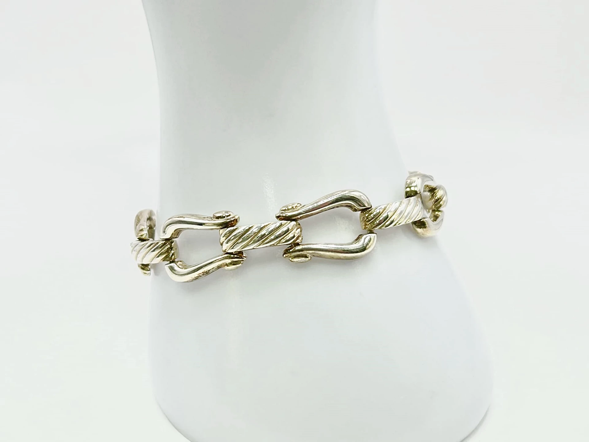 fantastyczna-srebrna-bransoletka-motyw-129129-2