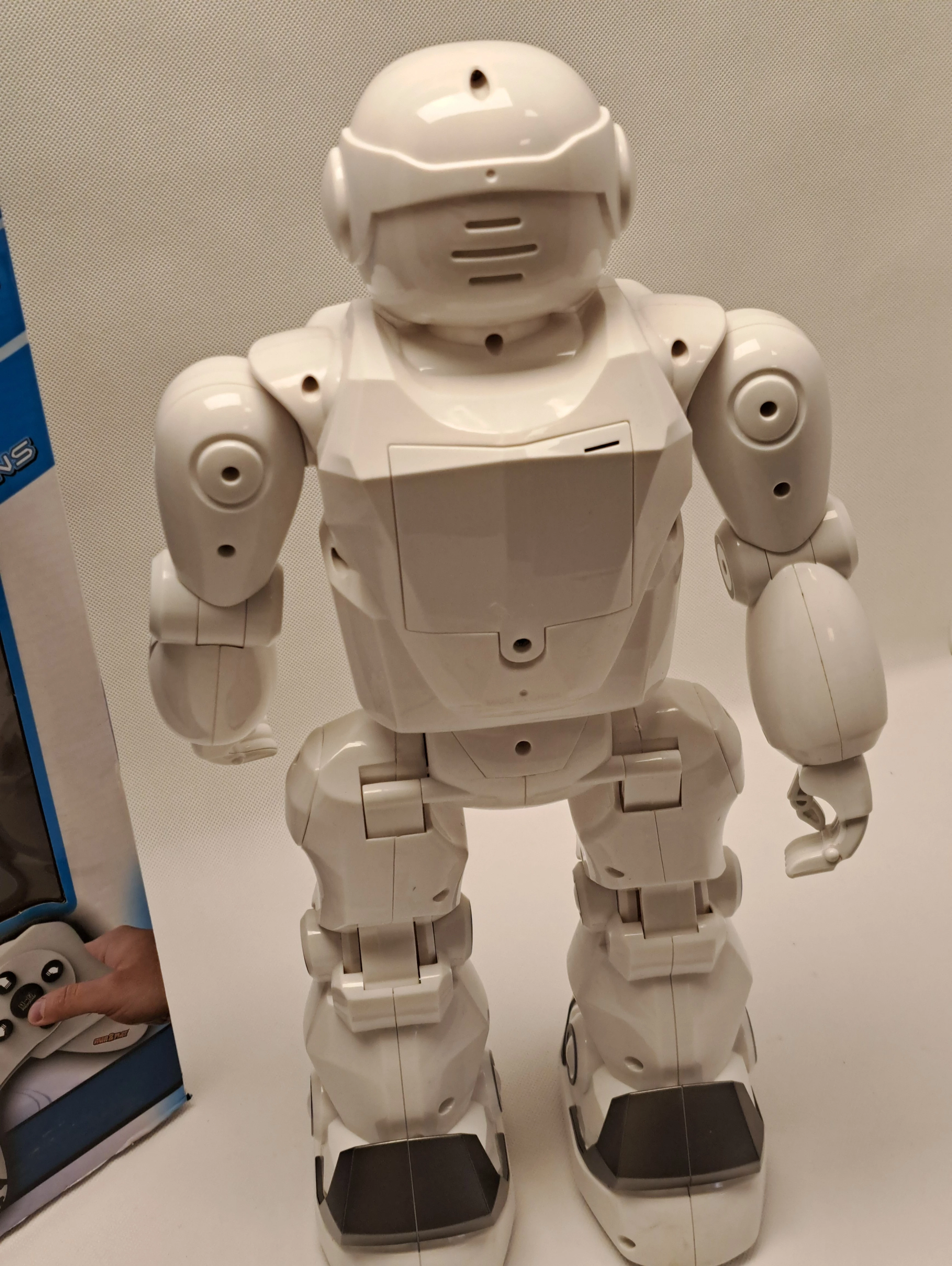 zabawka-b-hero-bot-robot-material-18136-4