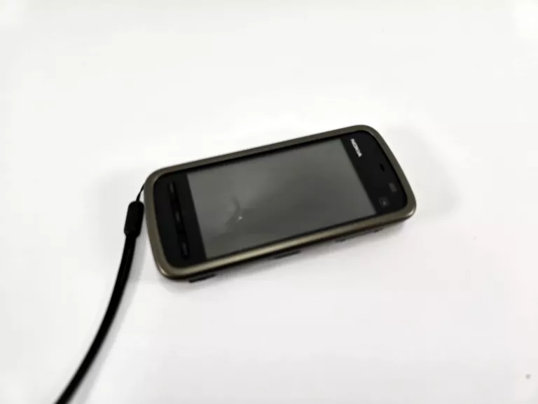 NOKIA 5230 128 MB / 64 MB 3G CZARNY