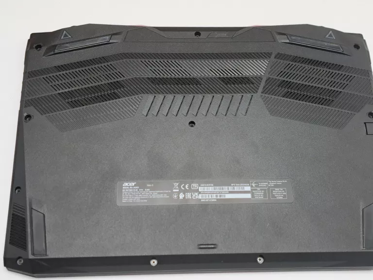 laptop-acer-nitro-5-pojemnosc-dysku-512