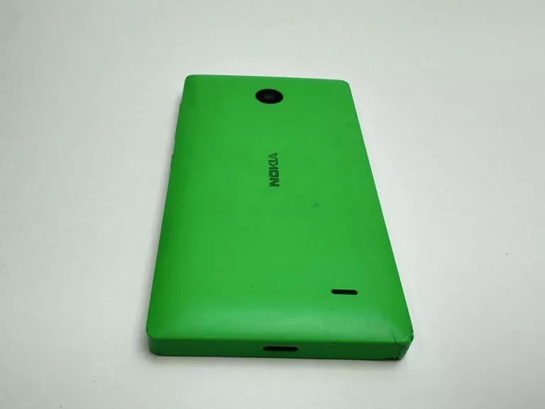 TELEFON NOKIA RM-980