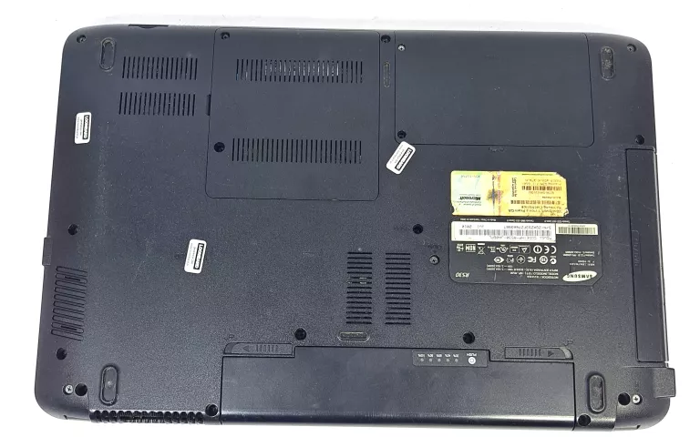 LAPTOP SAMSUNG R530