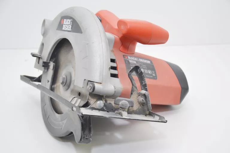 PILARKA TARCZOWA BLACK DECKER CD601