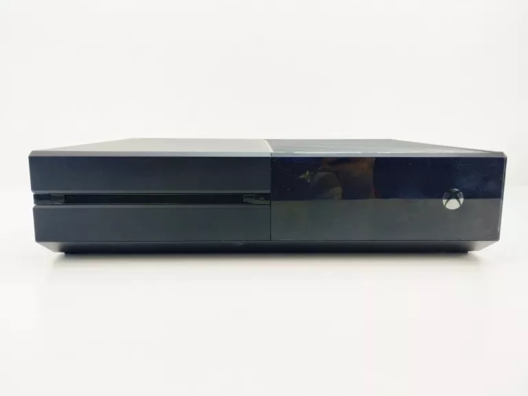 KONSOLA XBOX ONE MODEL 1540 1TB + PAD