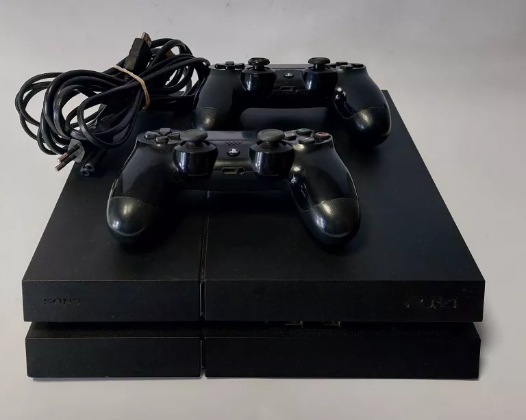 KONSOLA SONY PLAYSTATION 4 CUH-1216B 1TB + 2 PADY