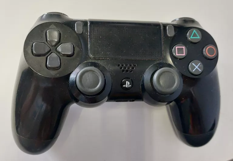 KONSOLA SONY PLAYSTATION 4 CUH-1216B 1TB + 2 PADY
