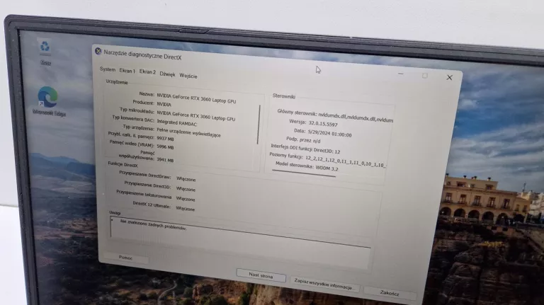 ASUS TUF DASH F15 FX516P I5-11300H 8/512 SSD RTX 3060 / WADA NA EKRANIE