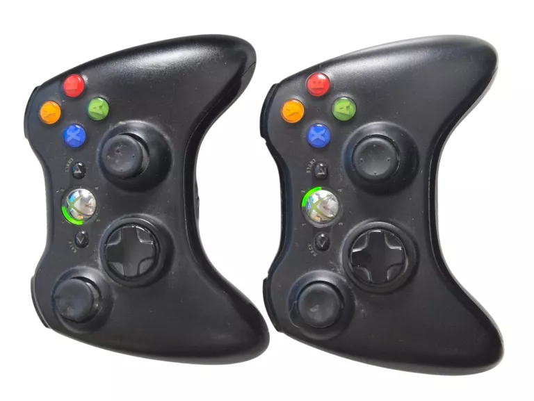 KONSOLA XBOX 360 + 2X PAD + GRY + KINECT + HEADSET 250GB