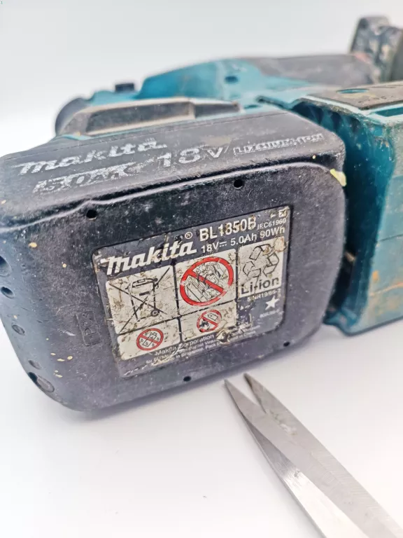 MŁOTOWIERTARKA MAKITA DHR243 + ŁADOWARKA + AKUMULATOR