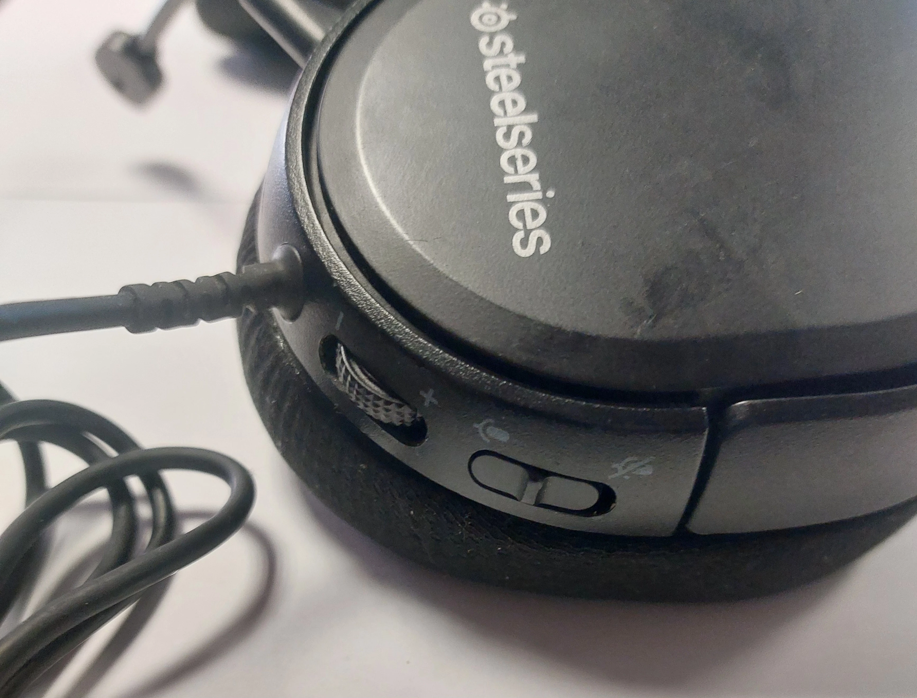 sluchawki-przewodowe-steelseries-arctis-1-wireless-rodzaj-sluchawek-203681-217757