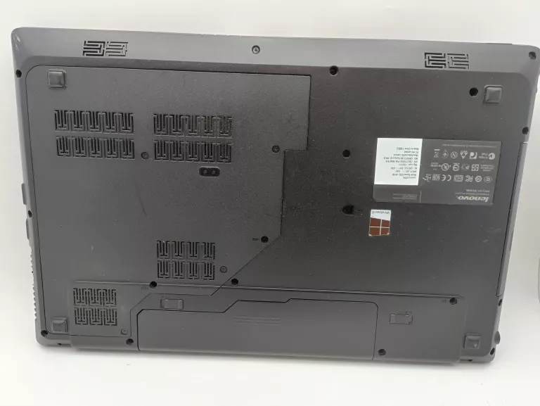 LAPTOP LENOVO G780 TORBA / ŁAD (WINDOWS10 /4GB/ I3/222GB )